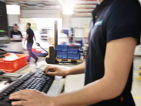 Wysyłka zwrotna produktów firmy SCHUNK