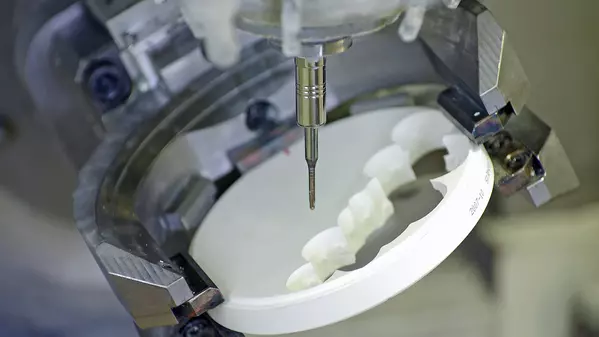 Life Science MedTech : micro-découpe, dentaire