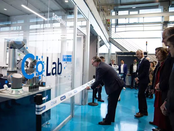 SCHUNK – Competence leader for toolholding and workholding SCHUNK – Competence leader for toolholding and workholding
