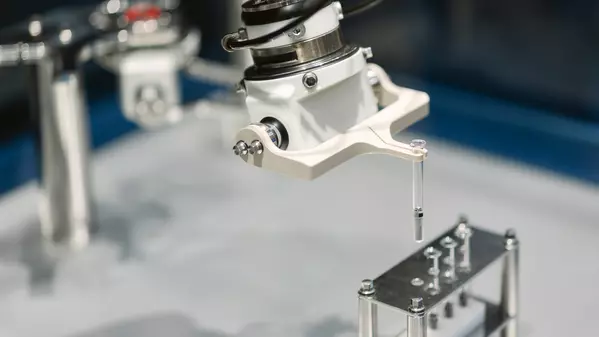 Life Science : Pinces pour seringues, flacons