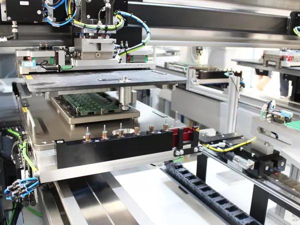 lid station VERO-S quick-change pallet system