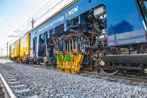 Application report Plasser Theurer KONTEC SCHUNK