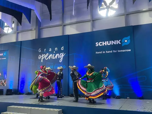 SCHUNK – Eröffnung Mexiko