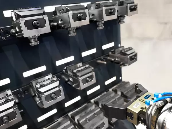 Vise automation