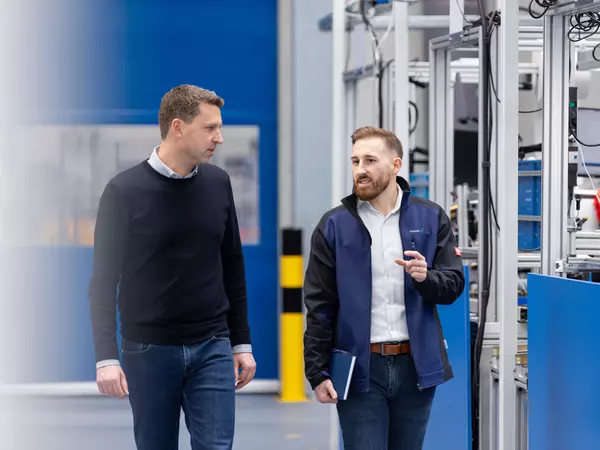 SCHUNK Peoplebilder application strategy